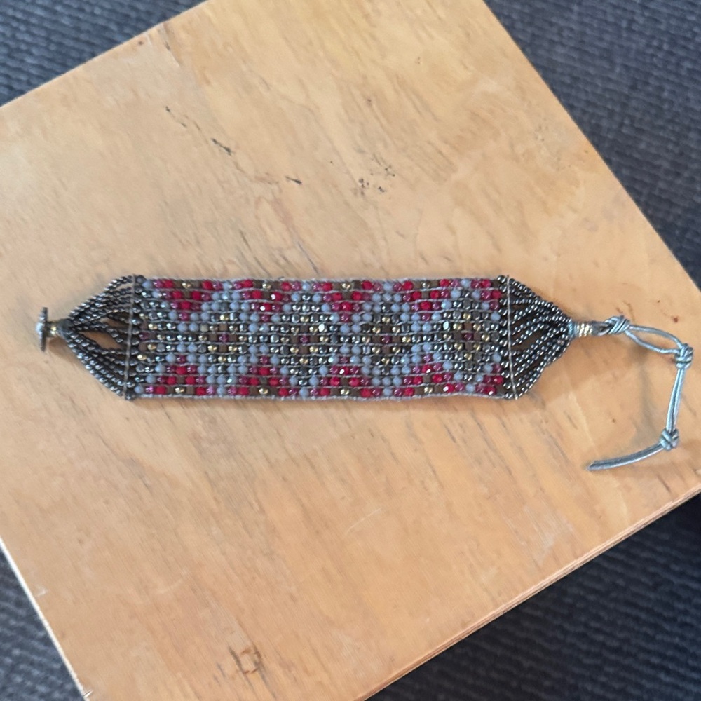 Beaded Bracelet with Geometric Pattern